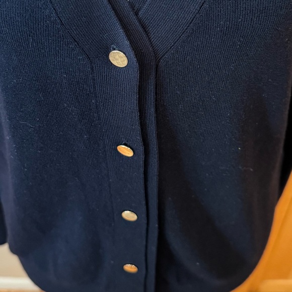 ZARA Cardi Navy Blue Vneck Gold Button Cardigan Stetchy NWT - Picture 3 of 6